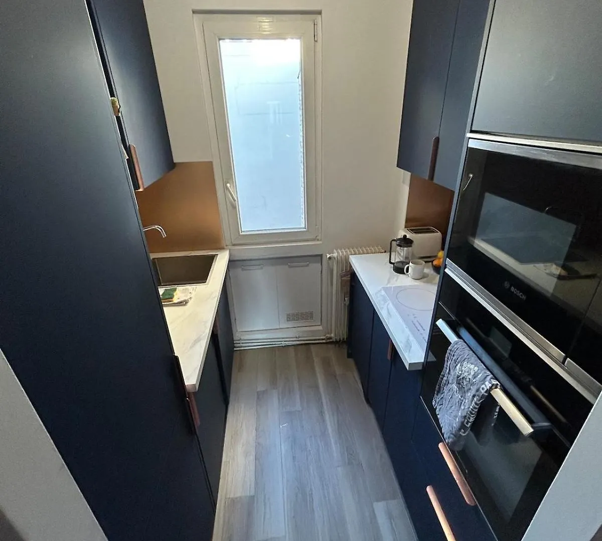 Large 4 Bright Rooms Paris
